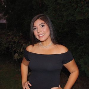 Meet your Posher, Izzy